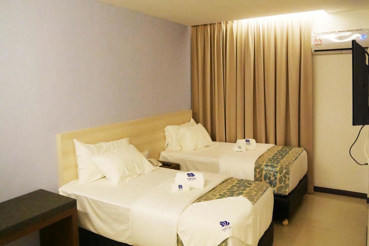 Samudra Hotel Kuching Eksteriør billede