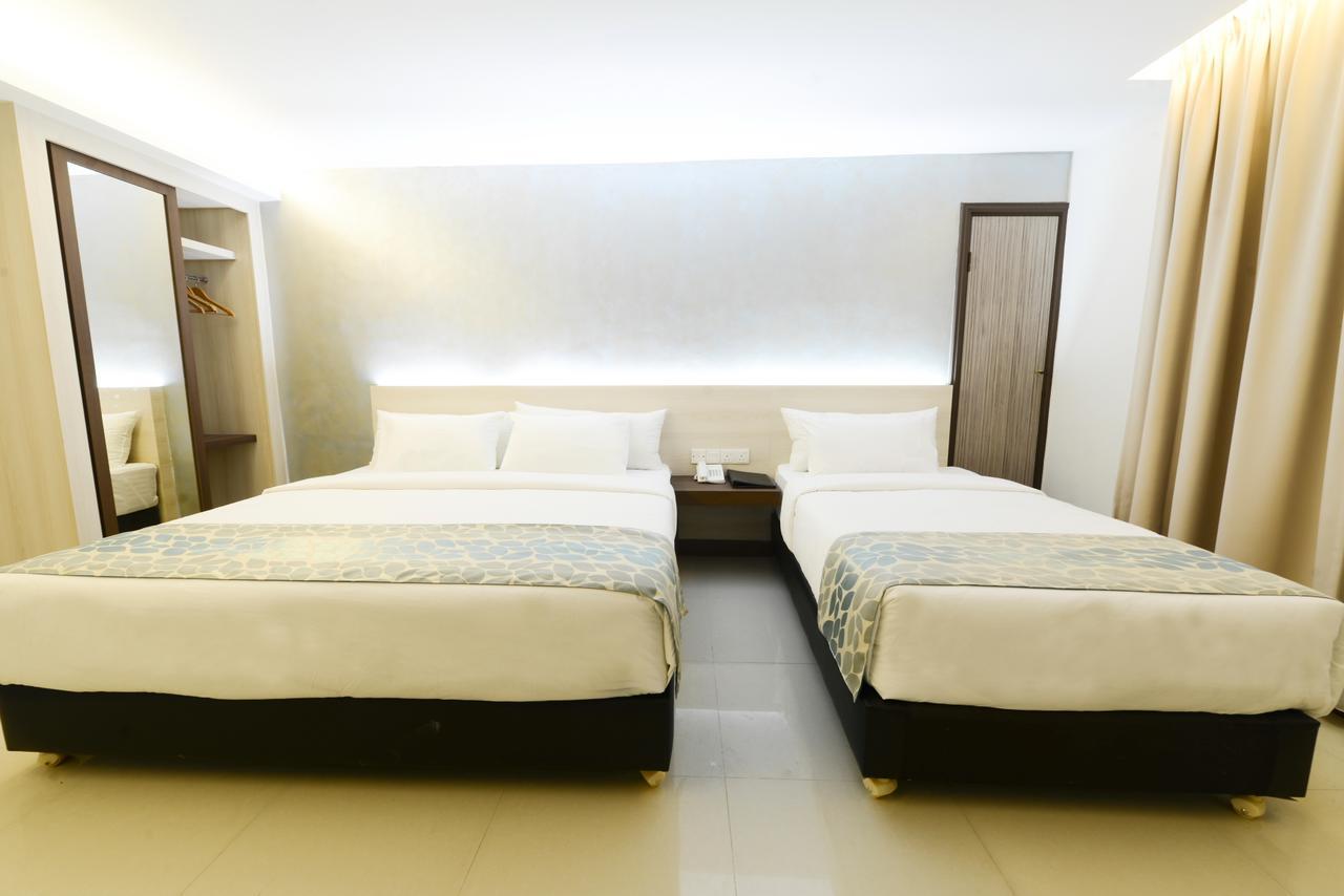 Samudra Hotel Kuching Eksteriør billede